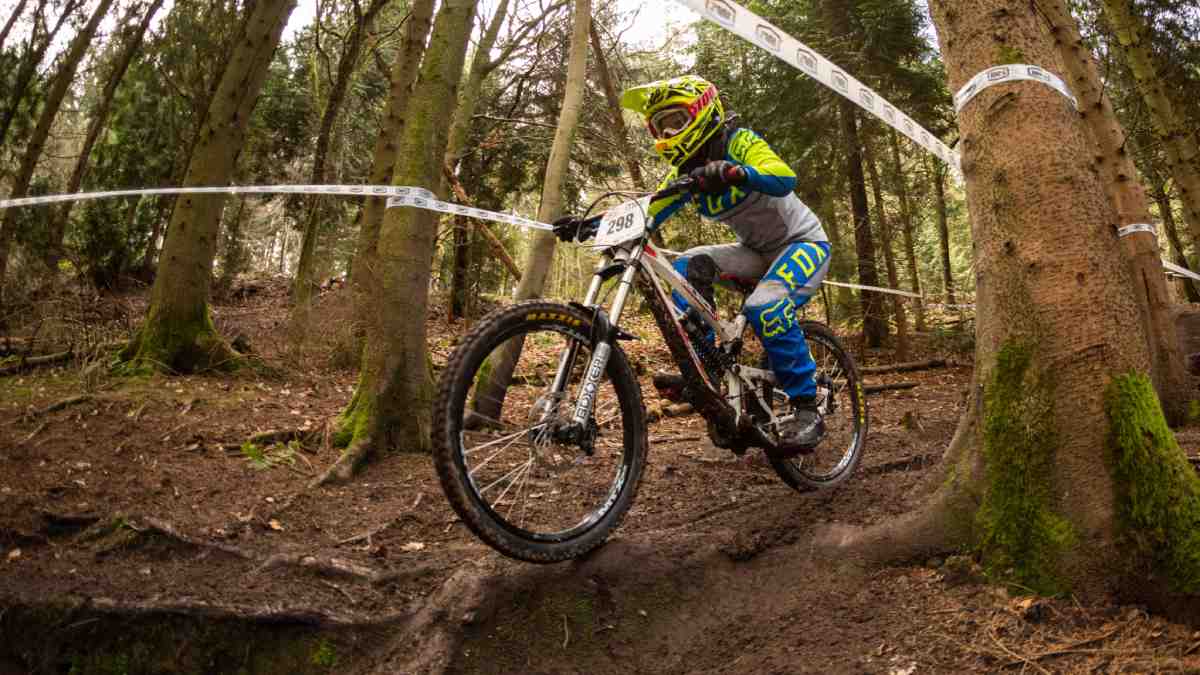 Top10: Die gefährlichsten Sportarten - Downhill