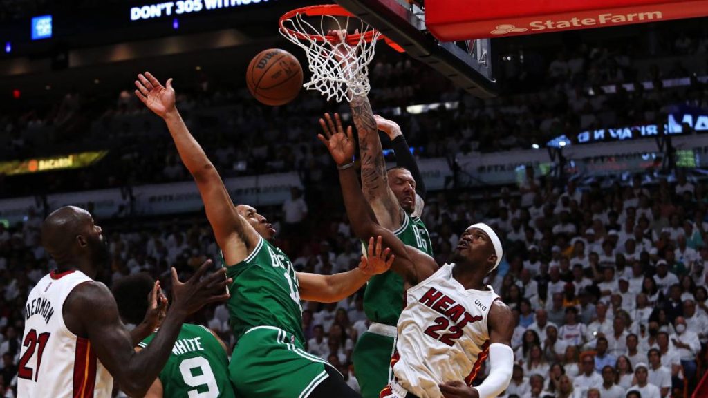 Der beste Basketballspieler aller Zeiten? Unsere Top 10 NBASpieler!